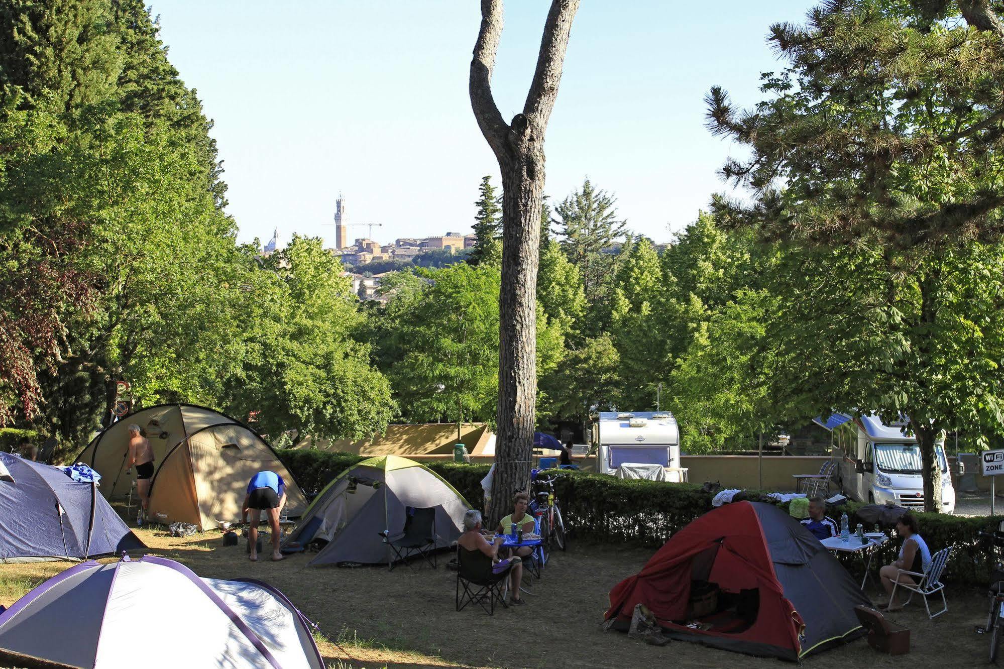 Camping Siena Colleverde Eksteriør billede